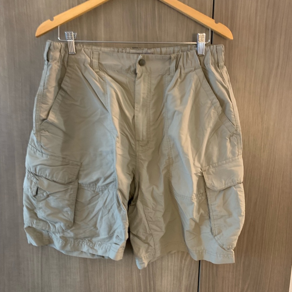 REI Fishing Shorts; Large